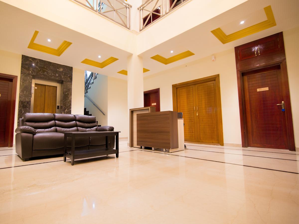 Iris Comfort Inn Chennai Exterior foto